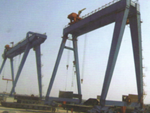 A型双梁吊钩门式起重机