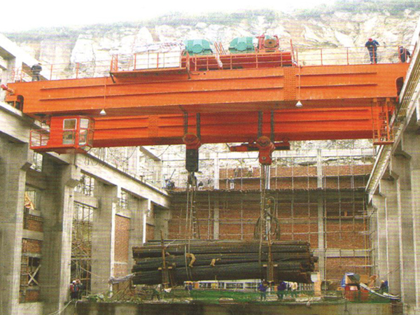 QD型吊钩桥式起重机