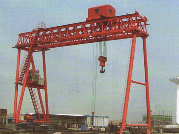 50-100吨卷扬机门式起重机