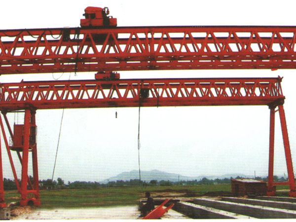 50~100吨卷扬机门式起重机