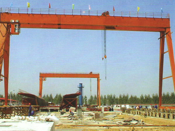 A型双梁吊钩门式起重机