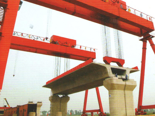 工程门式起重机